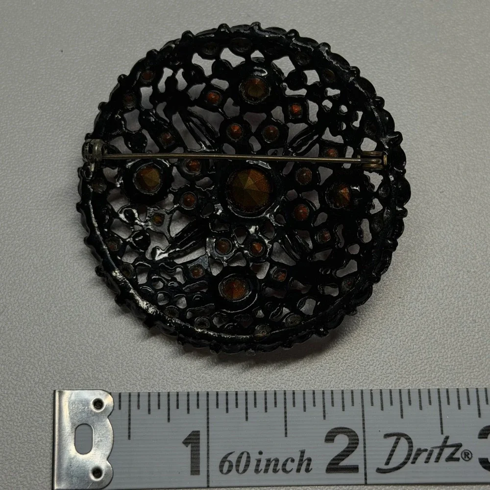 Vintage Black Japanned Style Brooch Matte Red Rhinestones Dark Romantic Pin